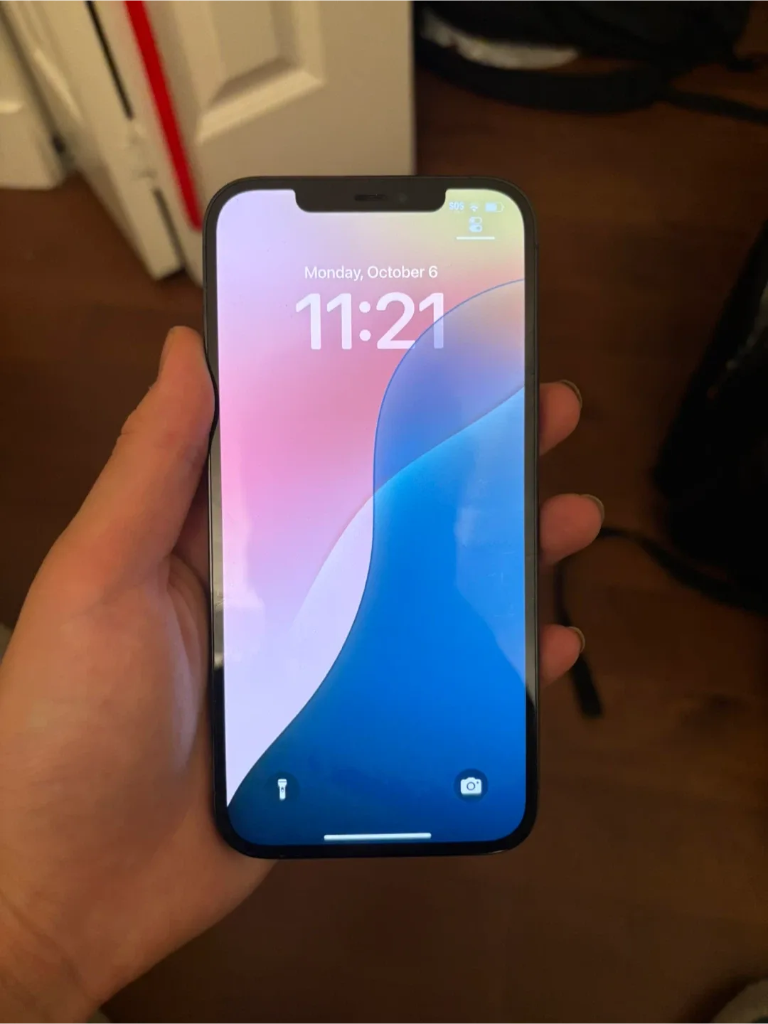 iPhone 12 Pro Max 128GB - Excellent Condition! image indicator(2)