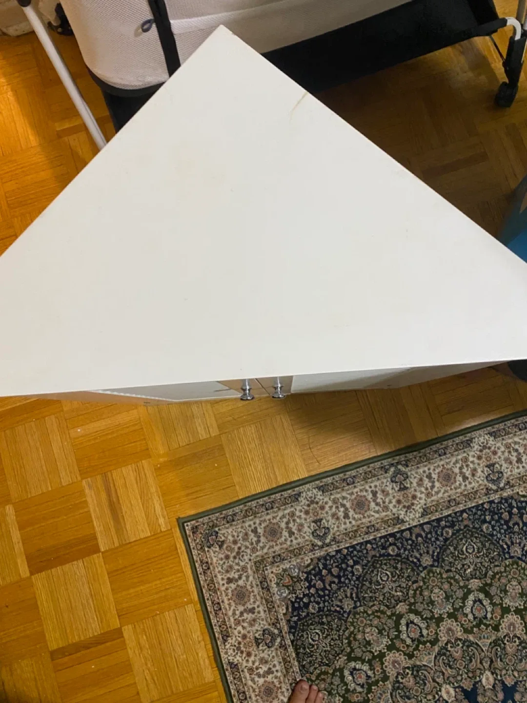 White Two-Door Cabinet image indicator(2)