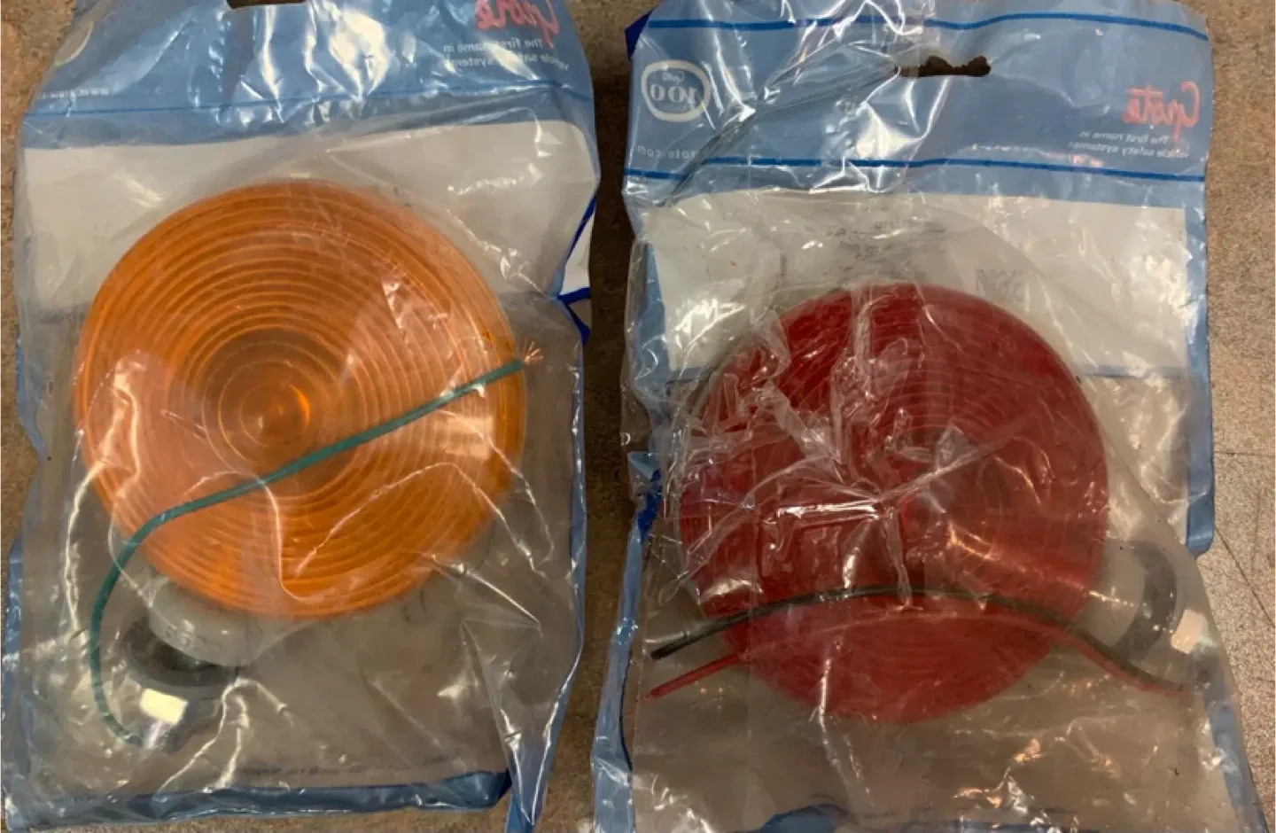 Trailer Lighting - Grote 55223 & 50630 image indicator(2)