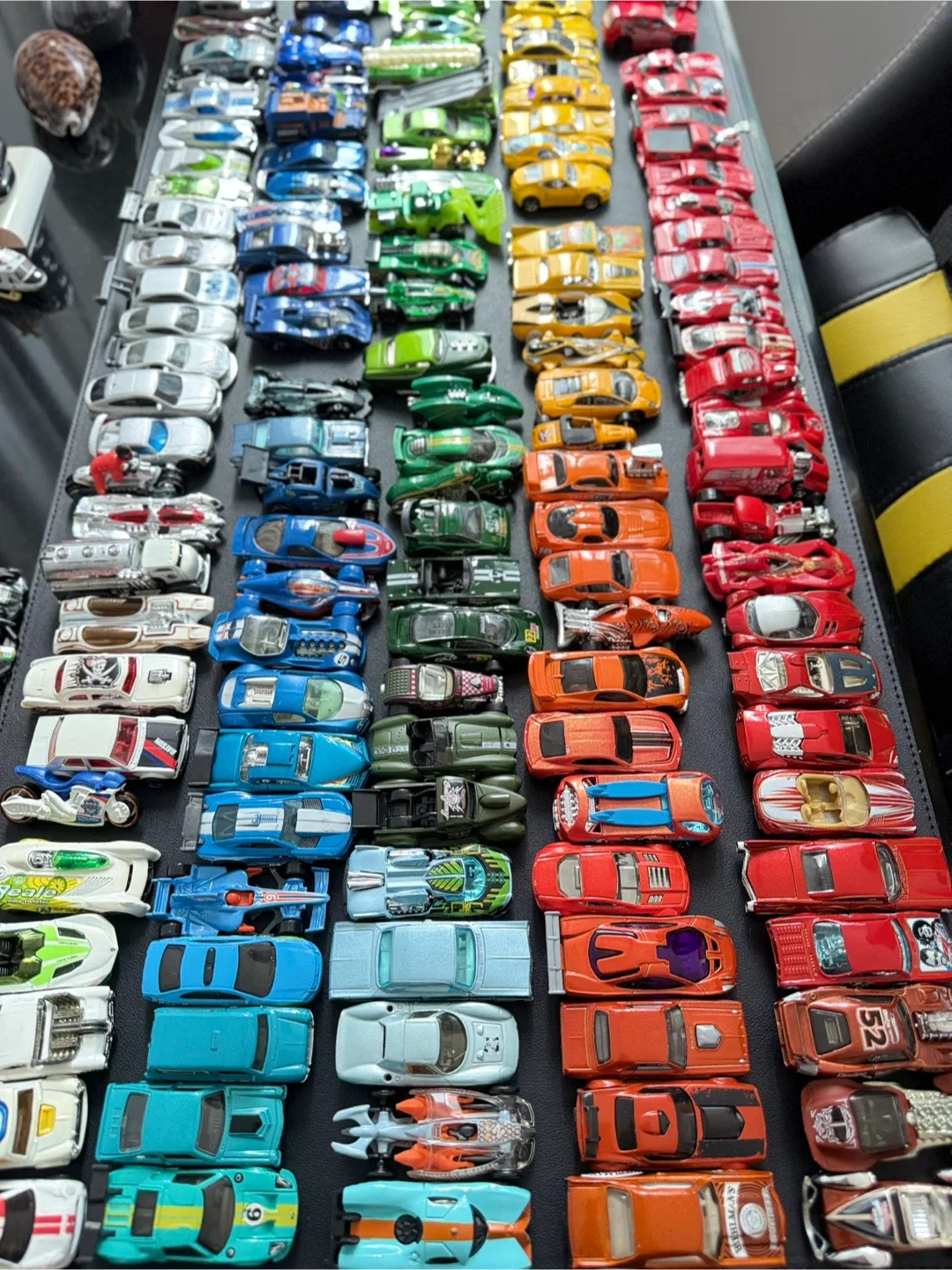 Collection Die cast Hot wheels Cars,bikes,trucks-232 image indicator(2)