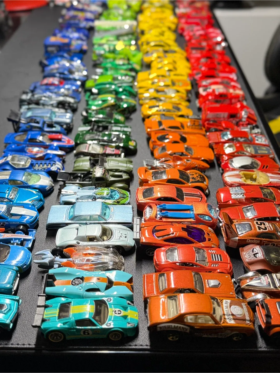Collection Die cast Hot wheels Cars,bikes,trucks-232 image indicator(8)