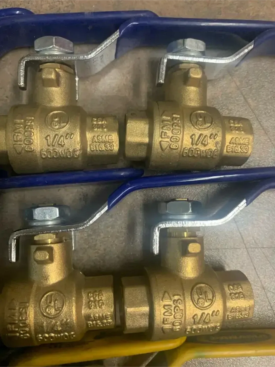 Brass Ball Valves, various sizes, 600 WOG, 35 total. image indicator(4)