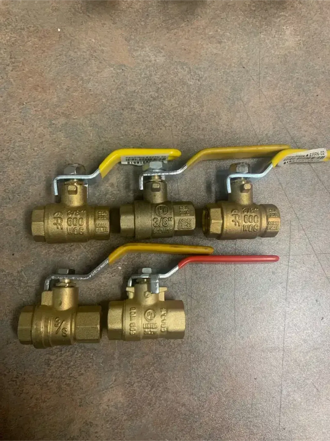 Brass Ball Valves, various sizes, 600 WOG, 35 total. image indicator(5)