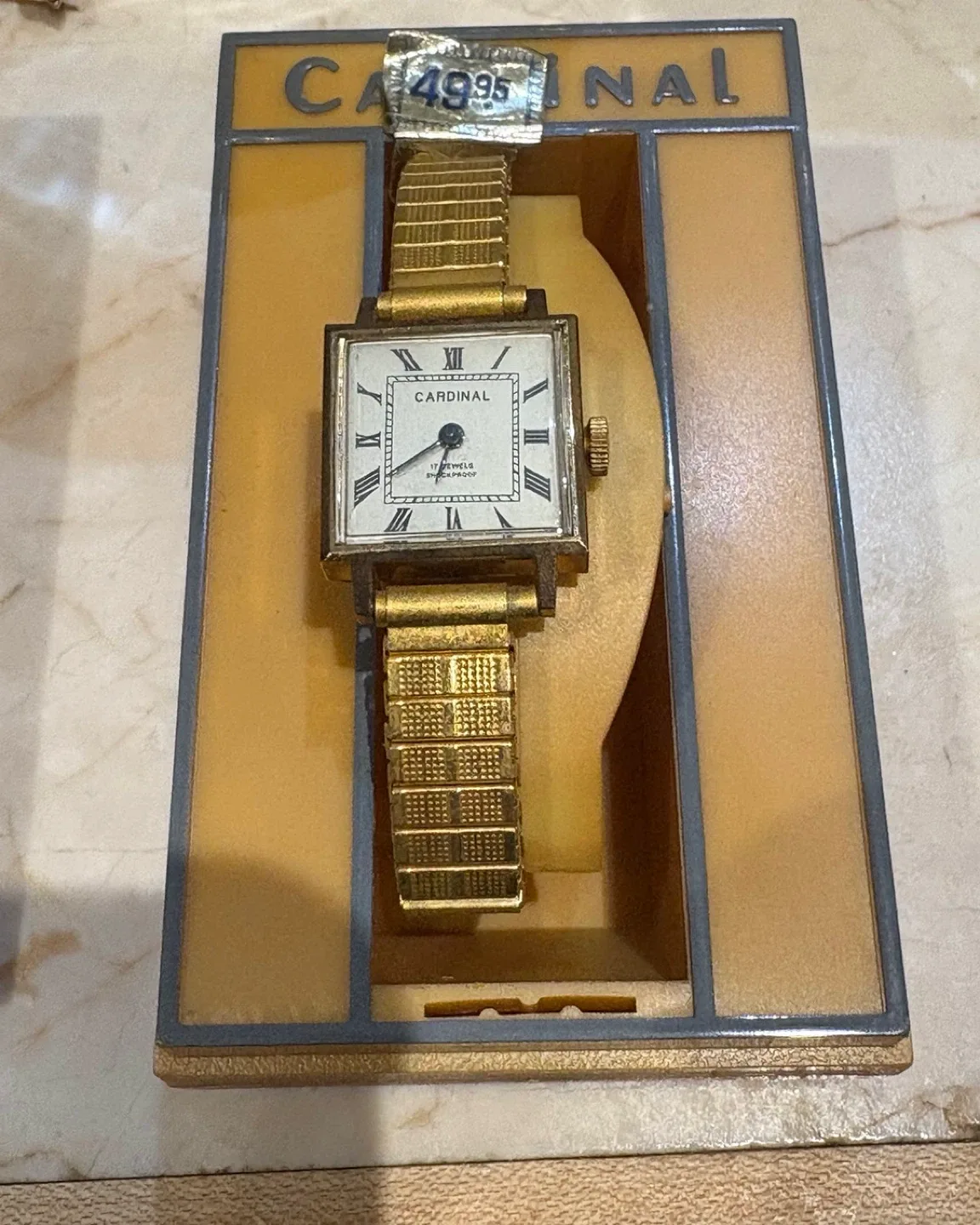 Vintage Cardinal 17 Jewels Watch image indicator(2)