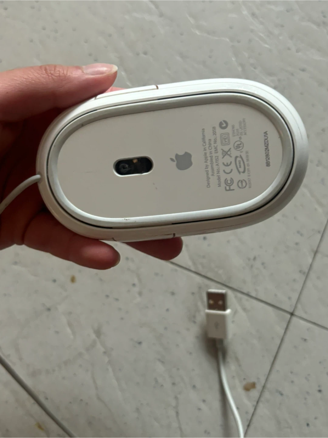 Apple Wired Mouse - photo 2