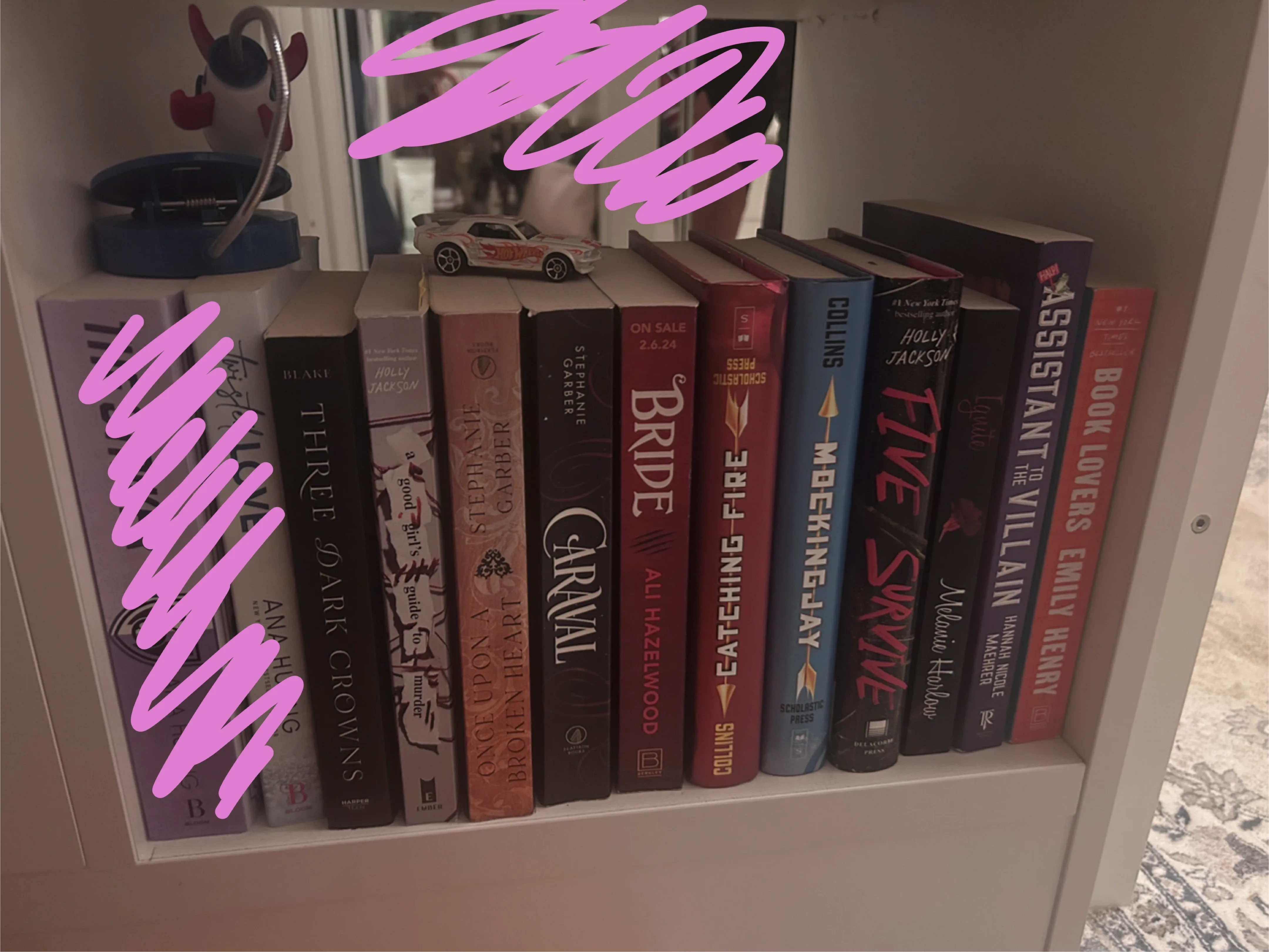 Mixed Lot of Young Adult Novels / books image indicator(3)