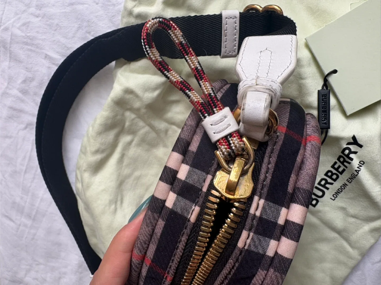 Burberry Cleo Checkered Crossbody Bag - Pale Rose image indicator(3)