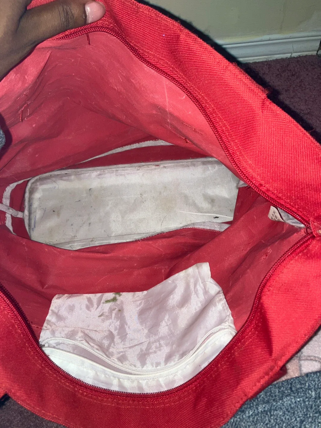 Red and White Striped Tote Bag image indicator(3)