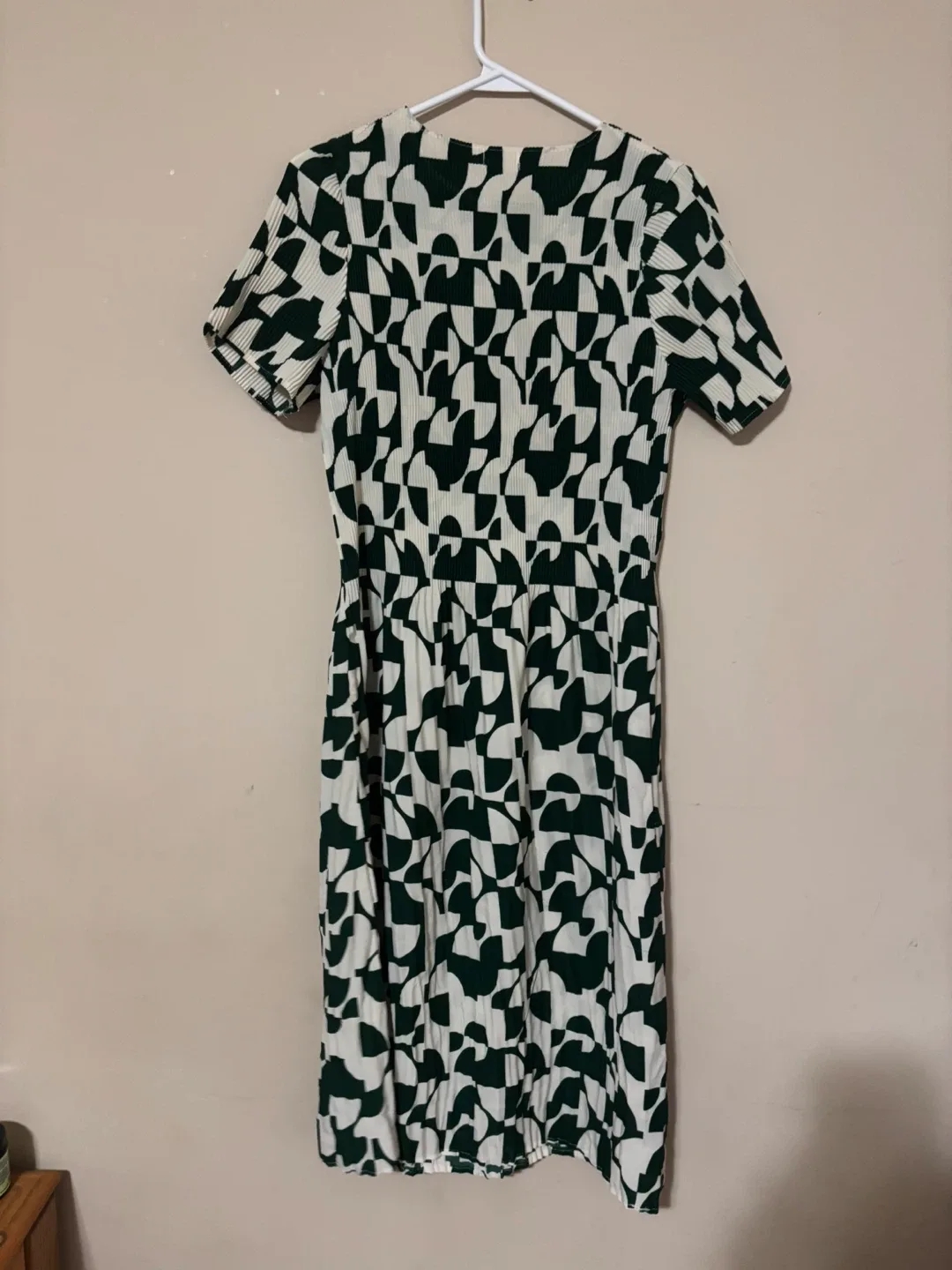Kindred Green & White Patterned Dress image indicator(5)