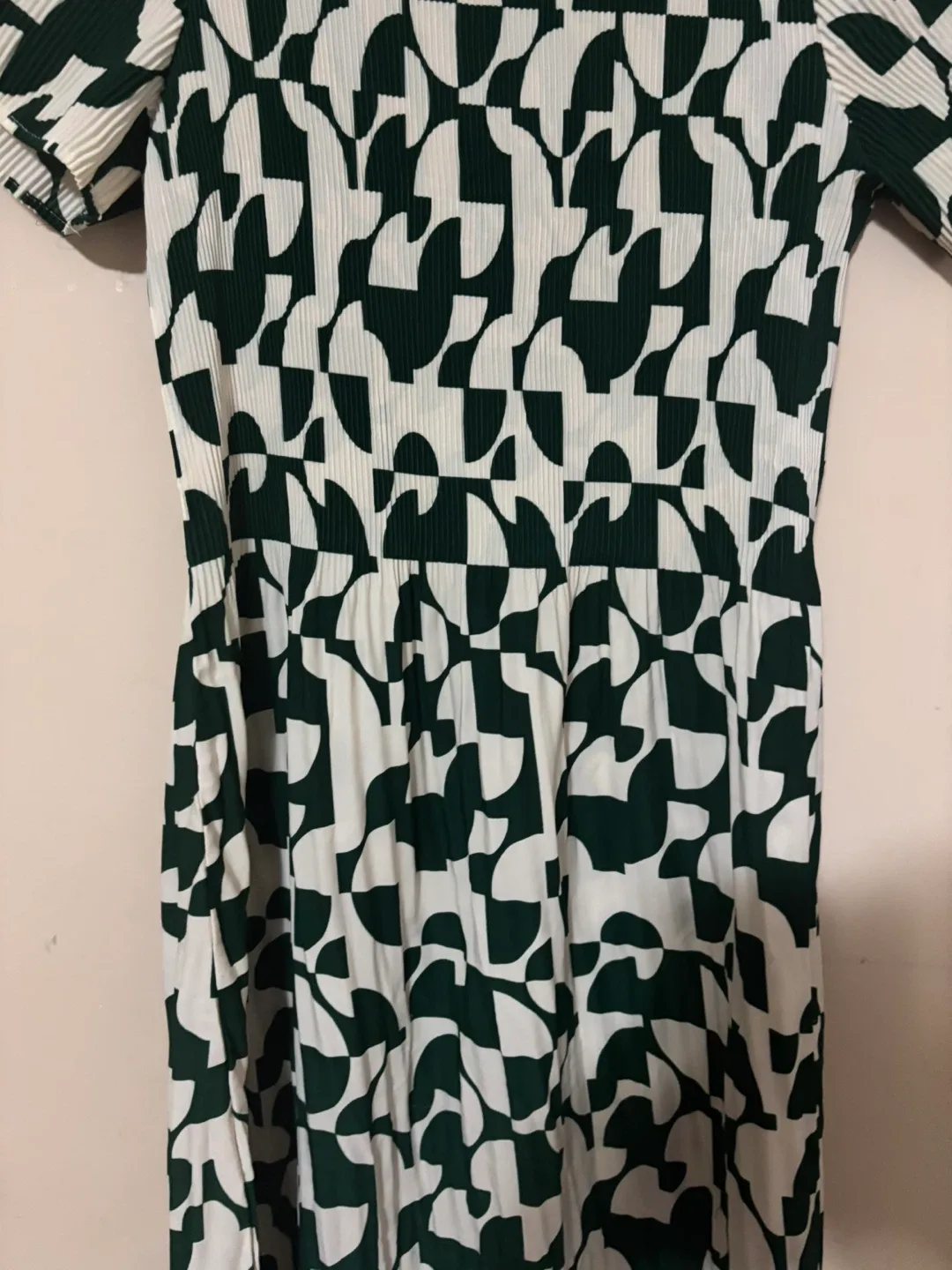 Kindred Green & White Patterned Dress image indicator(4)