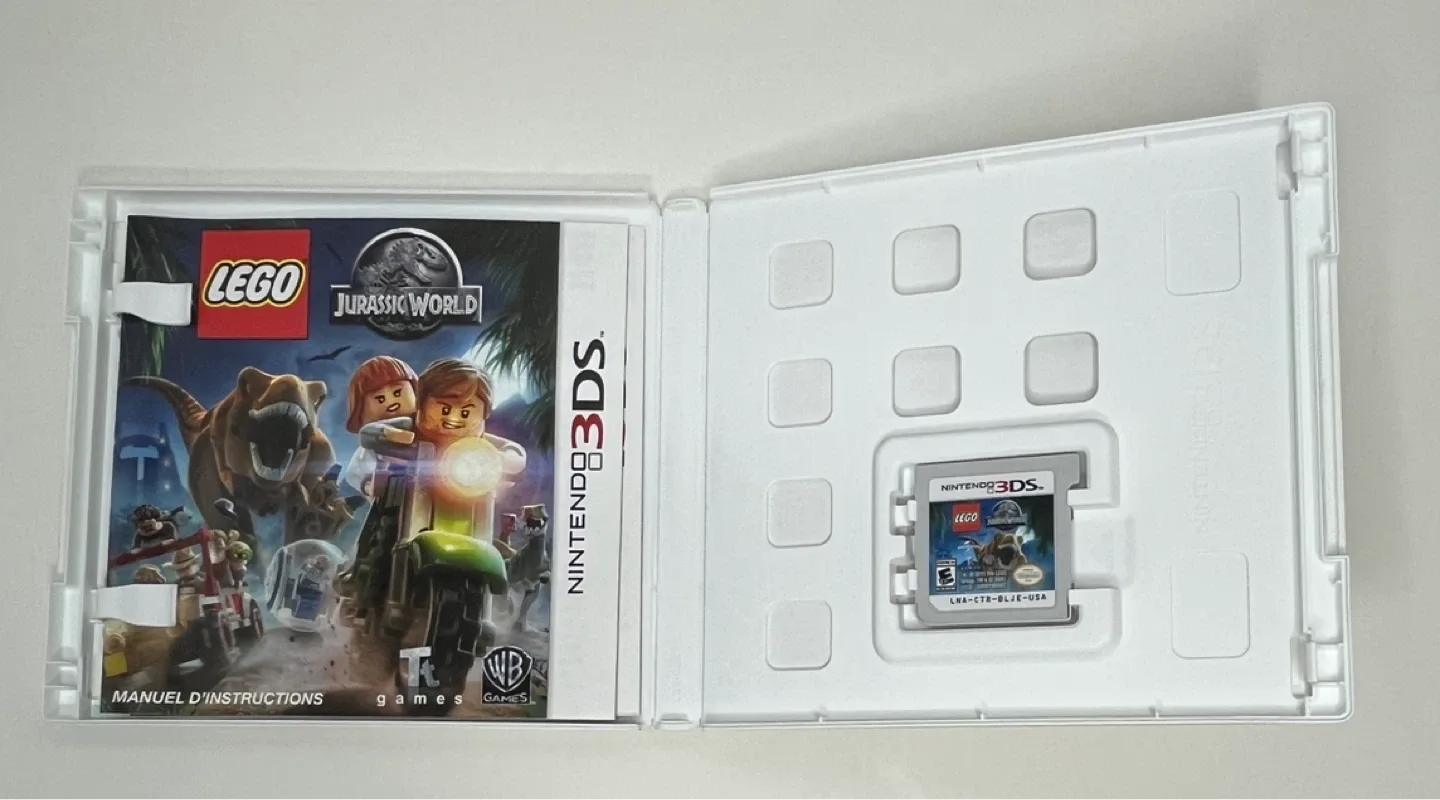 LEGO Jurassic World Nintendo 3DS Game image indicator(2)