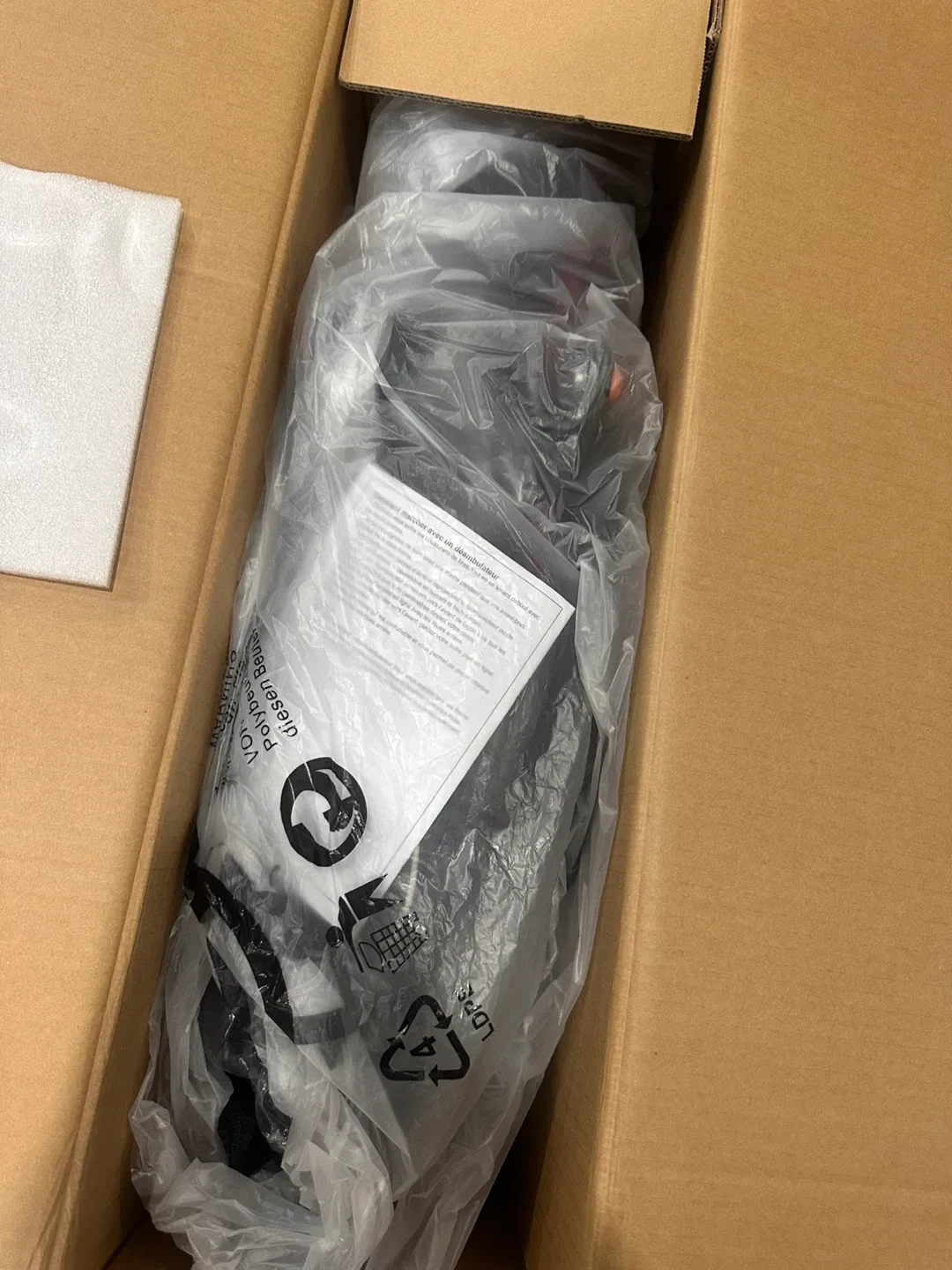 HOMCOM Aluminum Upright Walker - Red image indicator(10)