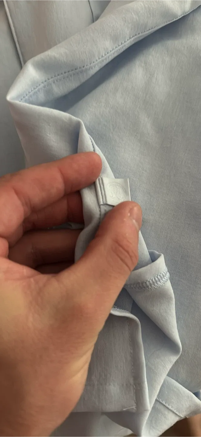 Lululemon Button Up Shirt - Light Blue, Size m image indicator(2)