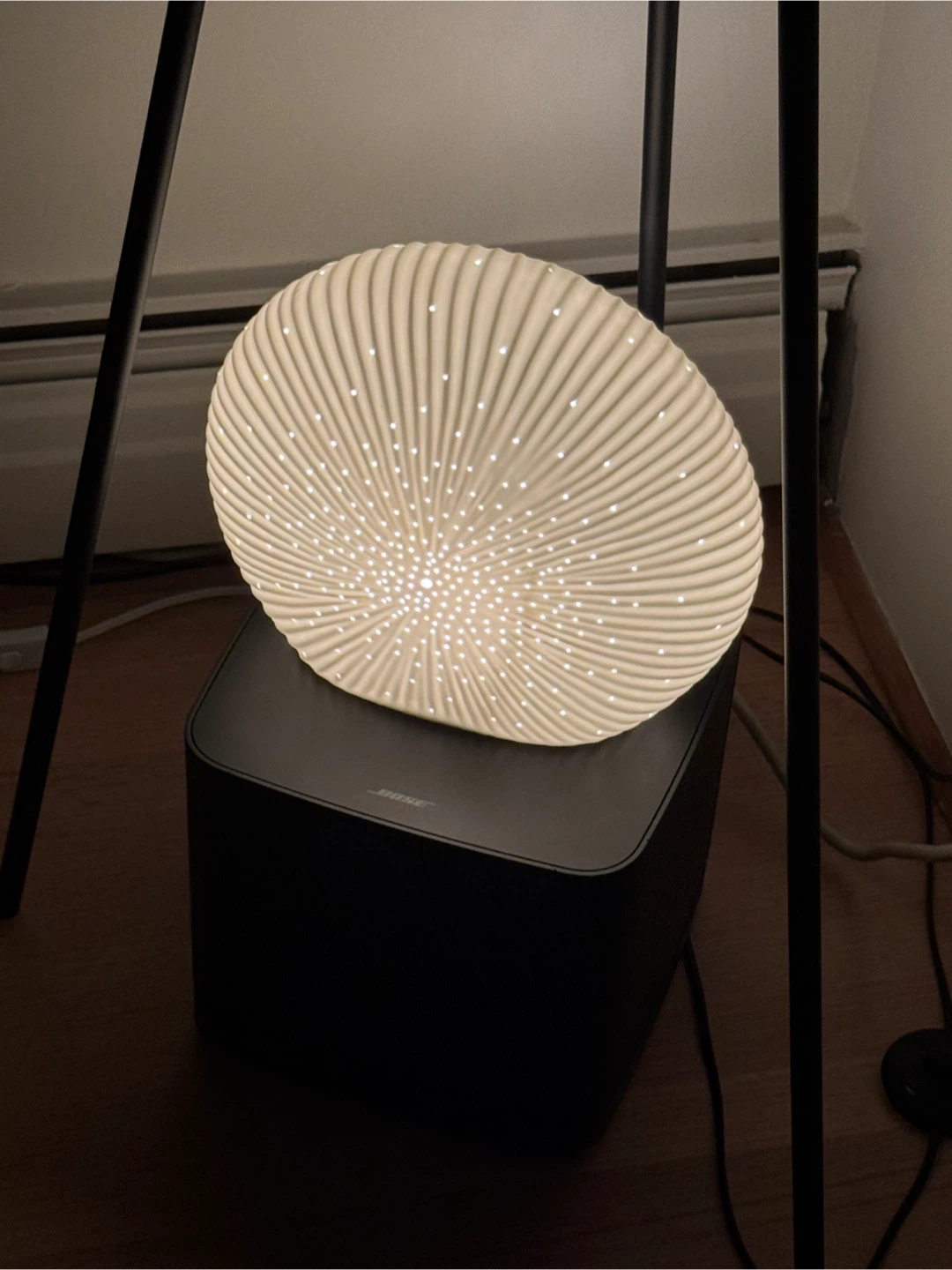 White Decorative Table Lamp - photo 3
