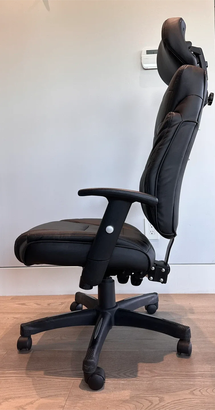 Black Leather Office Chair image indicator(2)