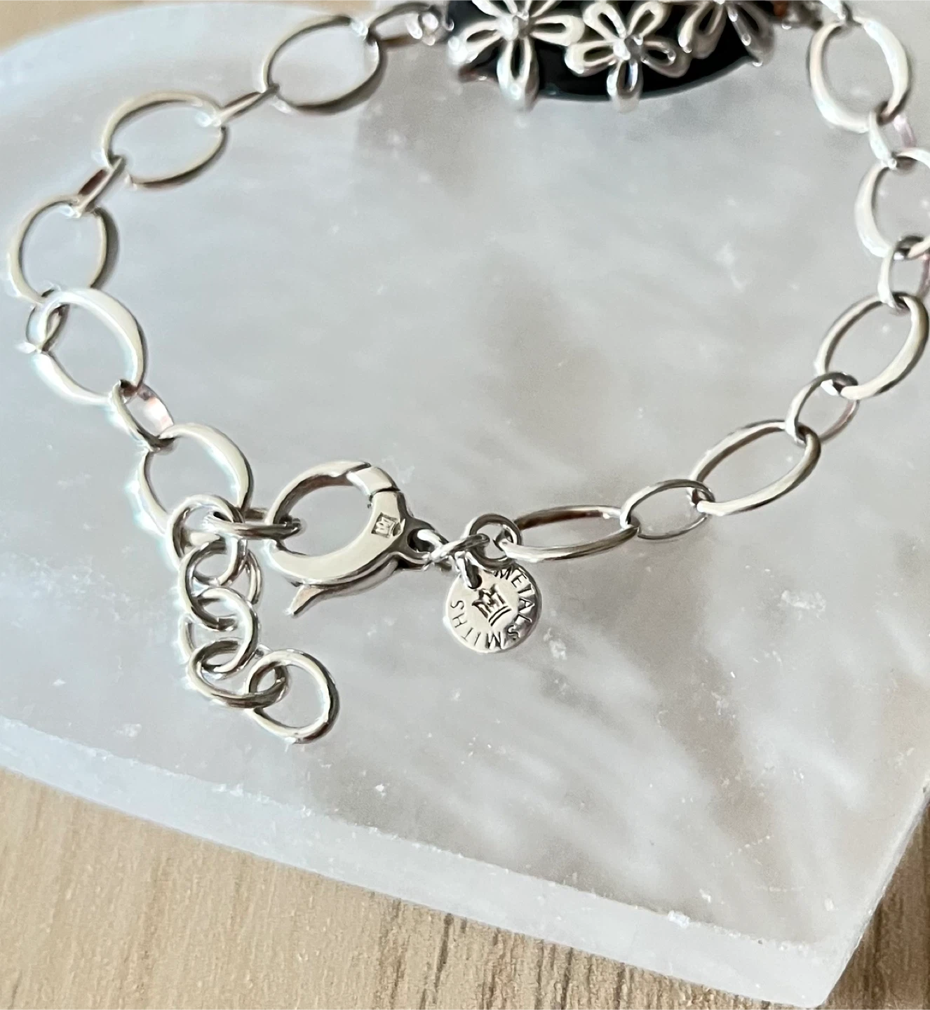 925 Metalsmiths Black Stone Flower Bracelet - photo 3