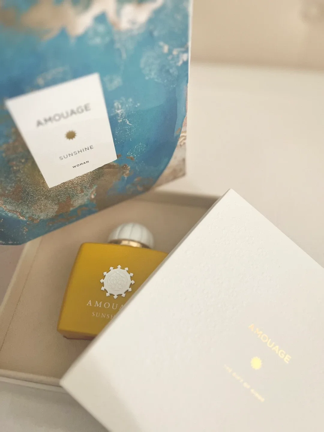 Amouage Sunshine Woman Perfume image indicator(3)