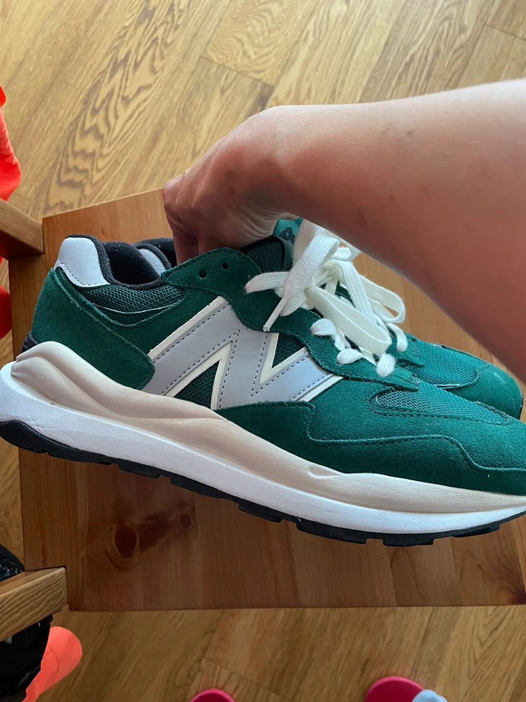 New Balance 57/40 Green Sneakers - Size 9.5 US image indicator(2)