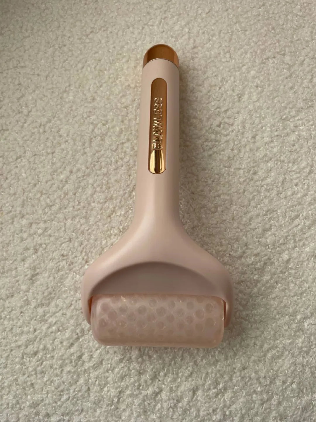 Finishing Touch Flawless Ice Roller