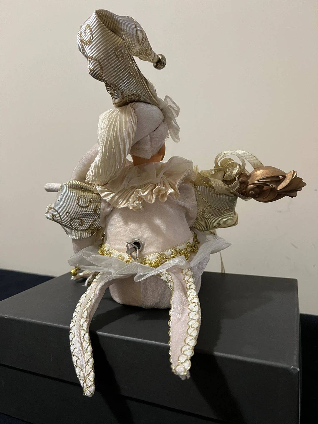 Harlequin Doll with Mask - photo 4