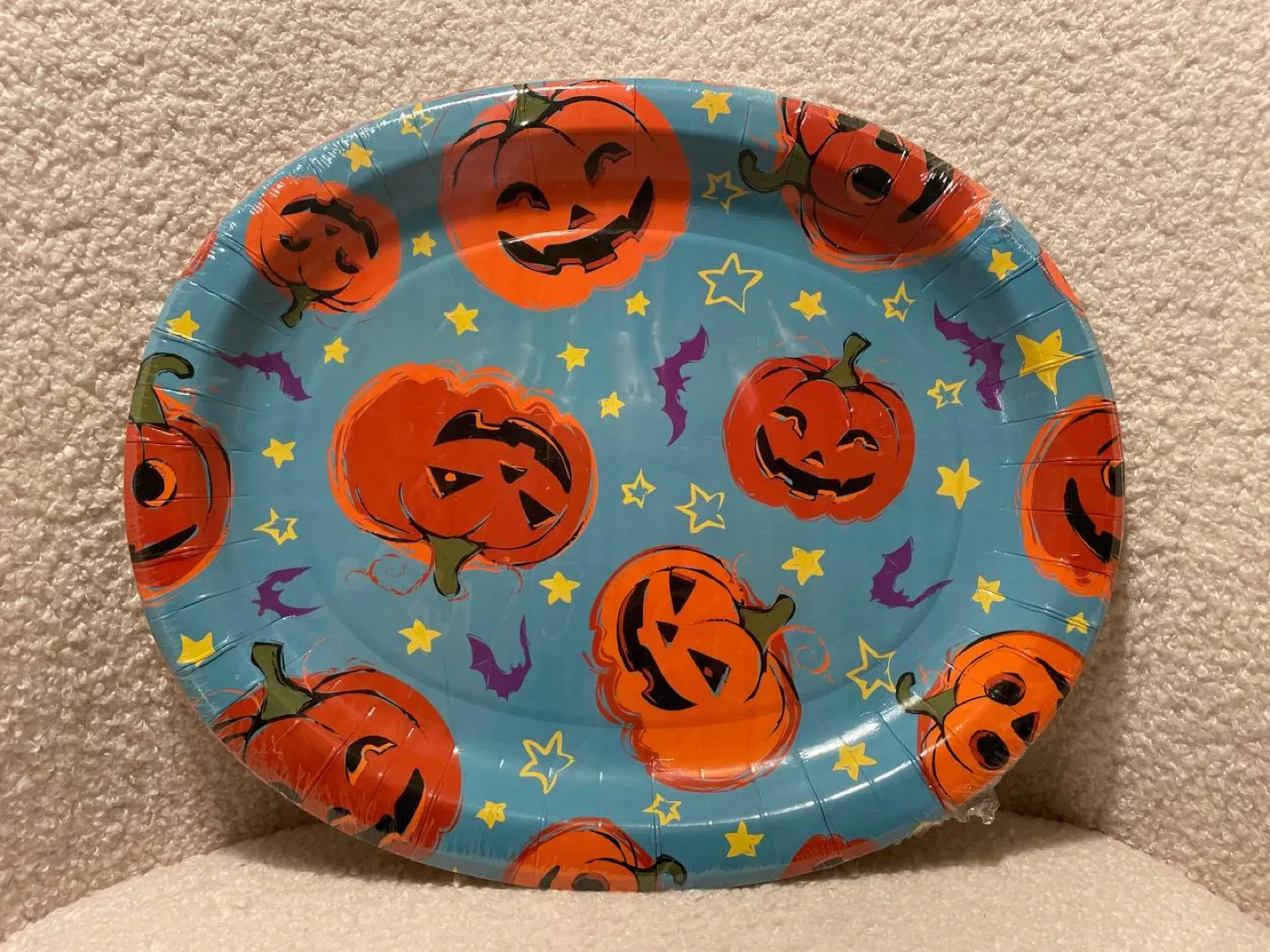 Halloween & Canada Day Paper Plates image indicator(3)