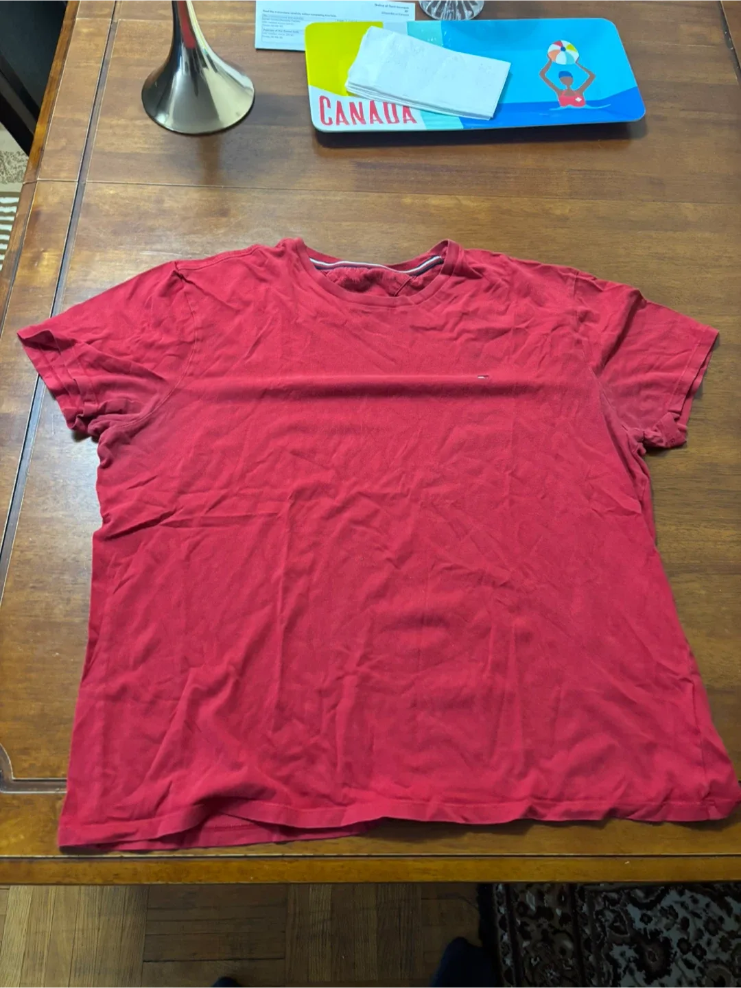 Tommy Hilfiger Red T-Shirt - Size L thumbnail