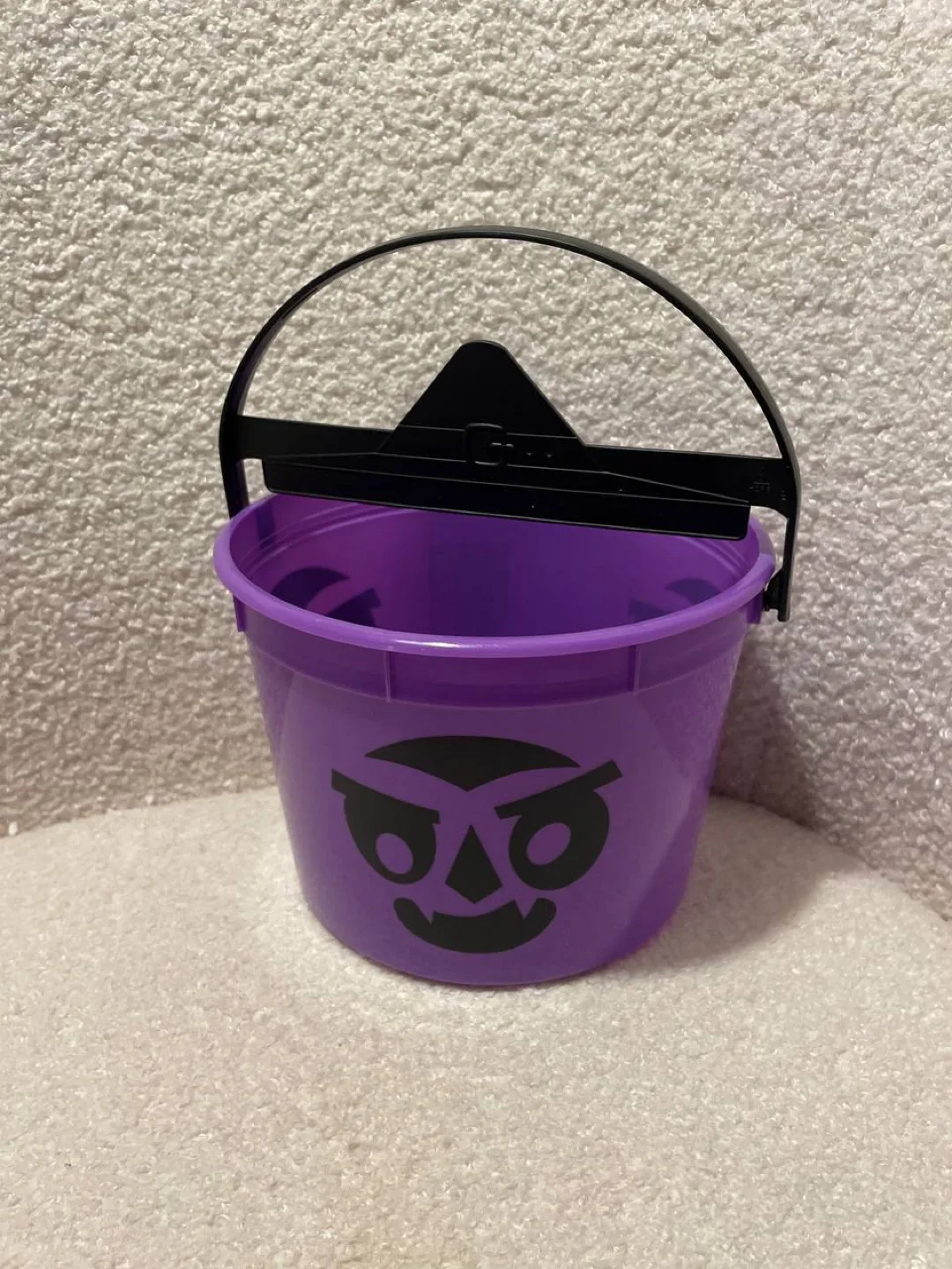 Purple Halloween Bucket - Creep It Real thumbnail