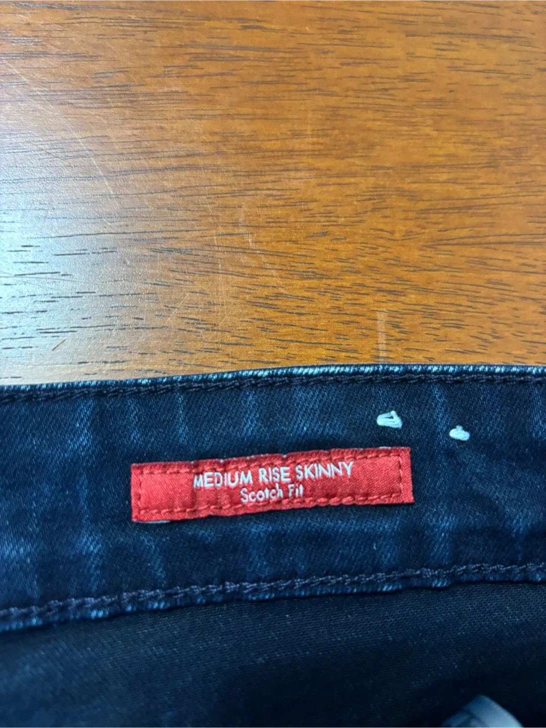 Guess Los Angeles Jeans Size 36x30 image indicator(2)