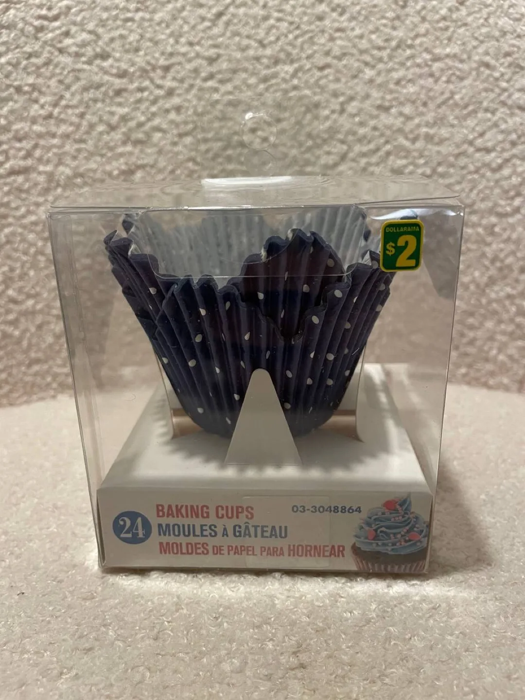 Dollarama Baking Cups - 24 pack thumbnail