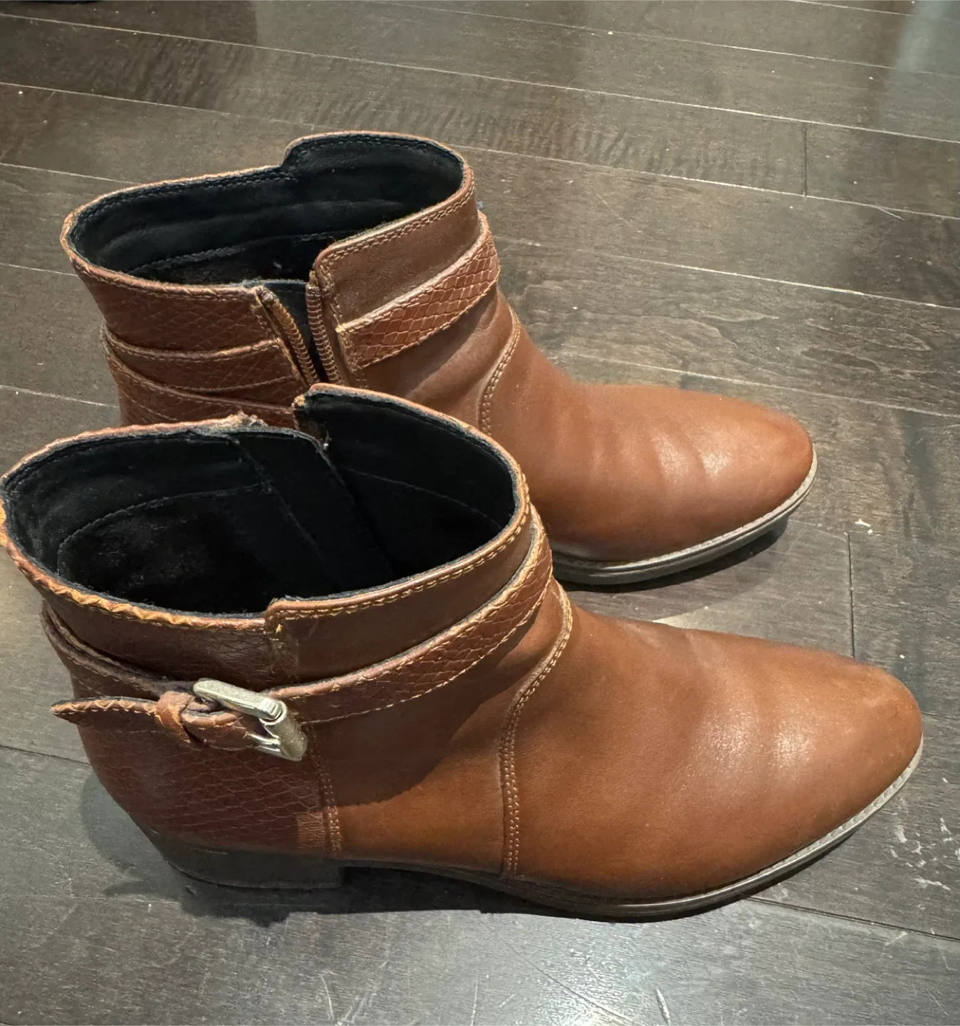 Geox Brown Leather Ankle Boots - Size 8.5 image indicator(2)