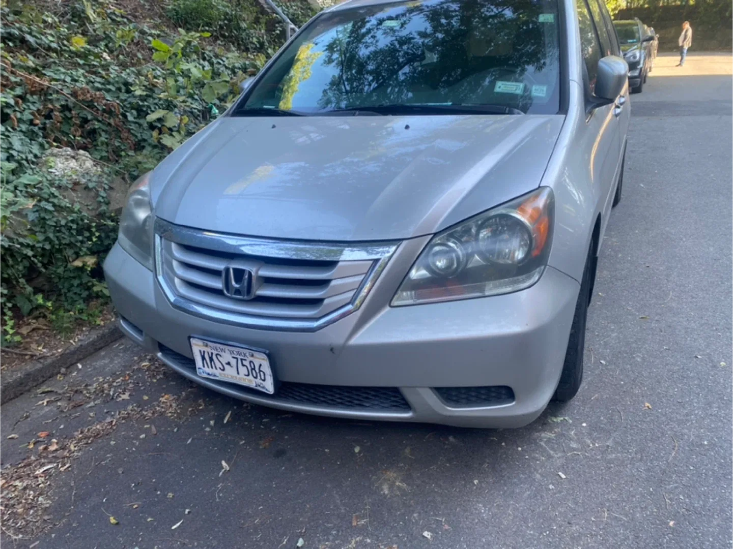 Honda Odyssey Minivan image indicator(4)