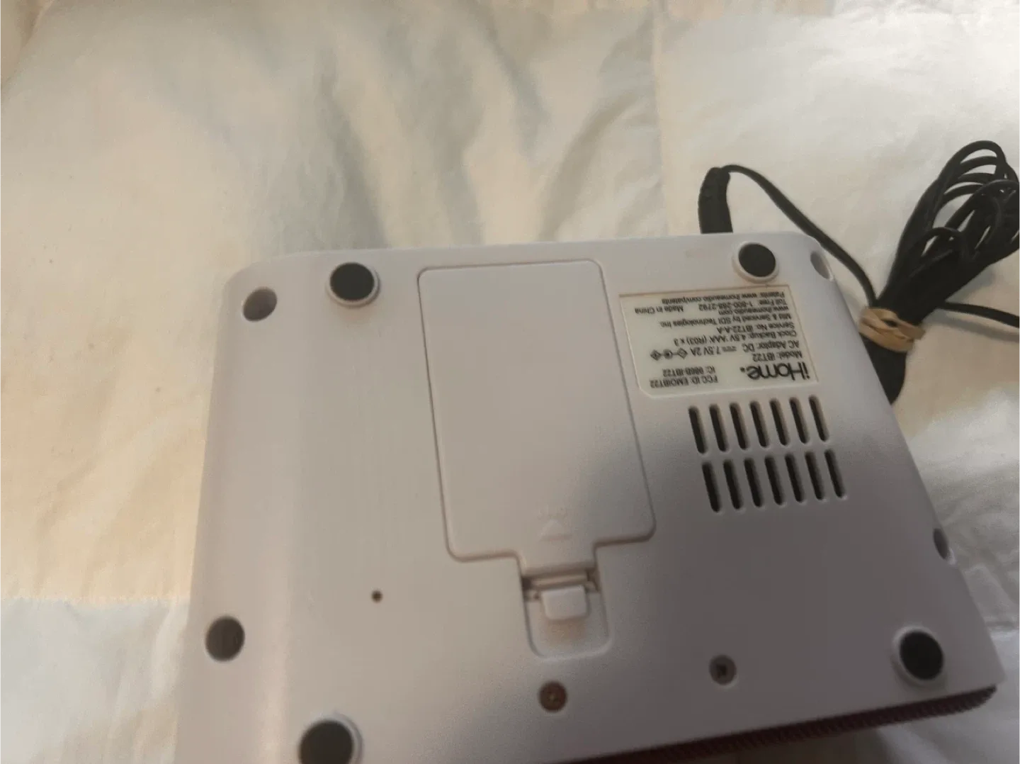 iHome Bluetooth Speaker Alarm Clock image indicator(6)