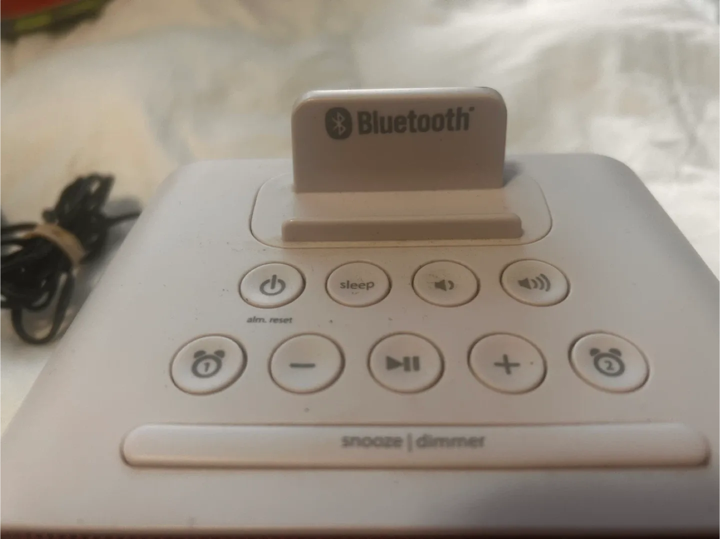 iHome Bluetooth Speaker Alarm Clock image indicator(4)