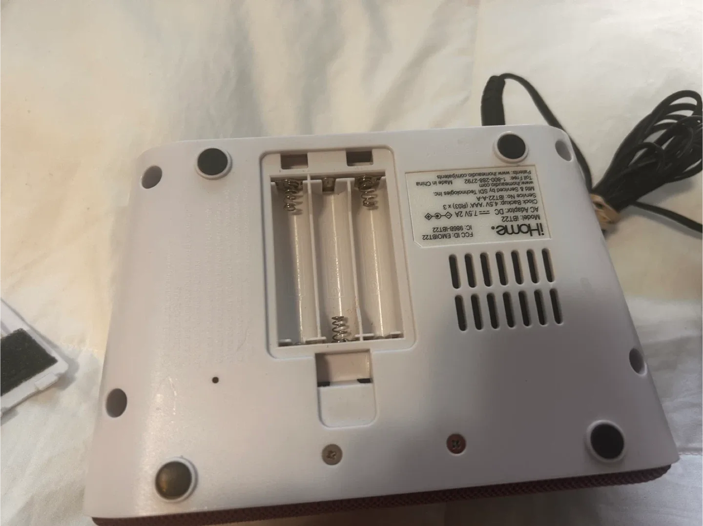 iHome Bluetooth Speaker Alarm Clock image indicator(7)