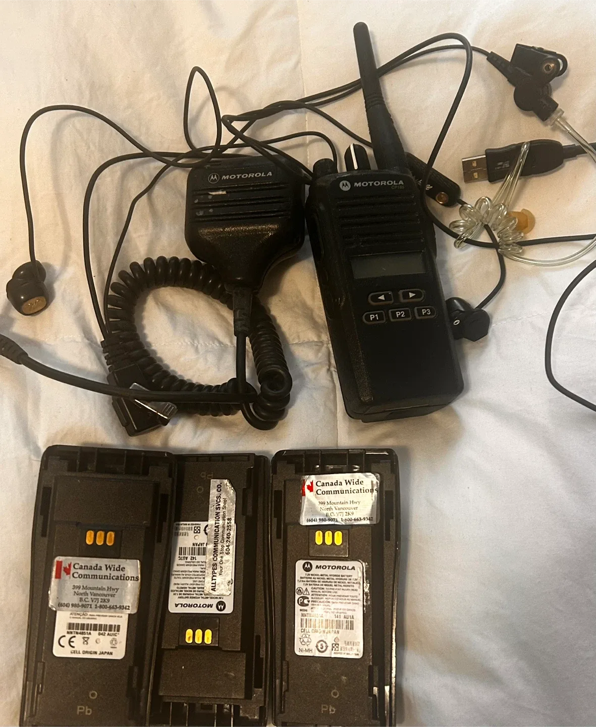 Motorola CP185 Two-Way Radio with Accessories image indicator(2)