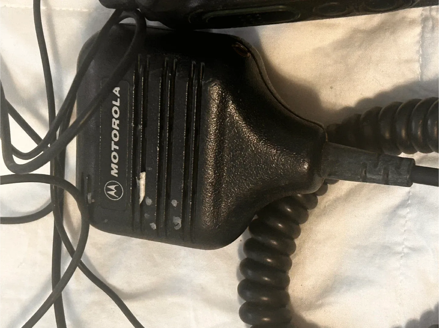 Motorola CP185 Two-Way Radio with Accessories image indicator(10)