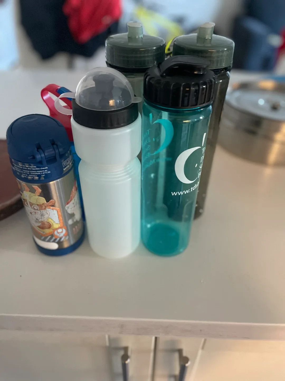 Assorted Used Water Bottles & Food Containers image indicator(4)