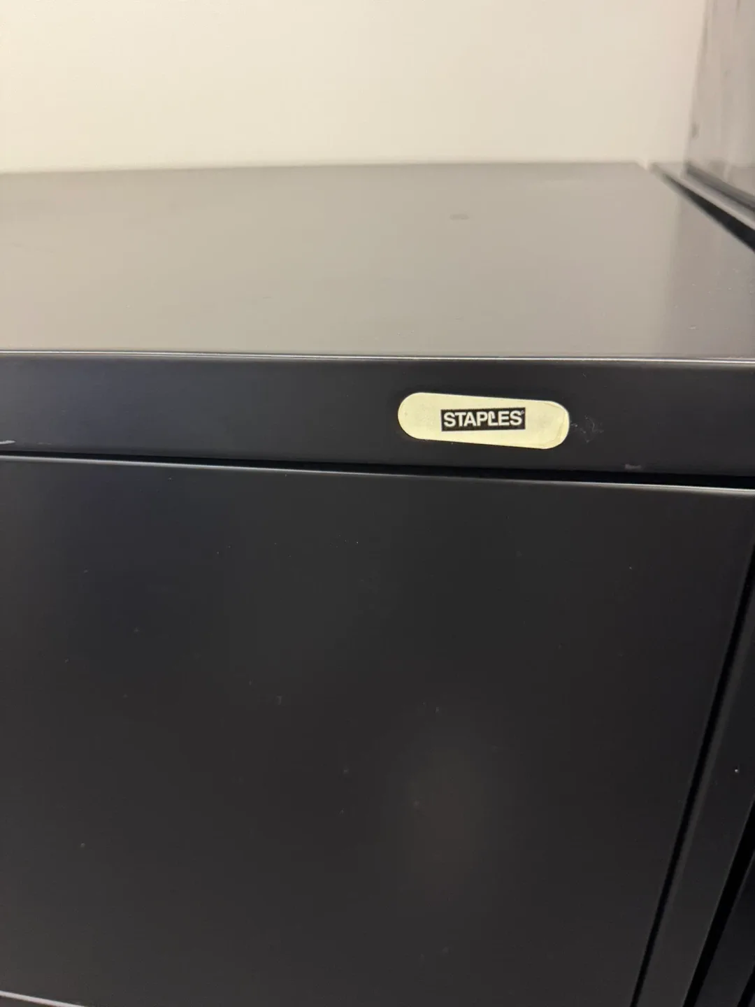 Staples File Cabinet, 3 Drawer, Black image indicator(2)