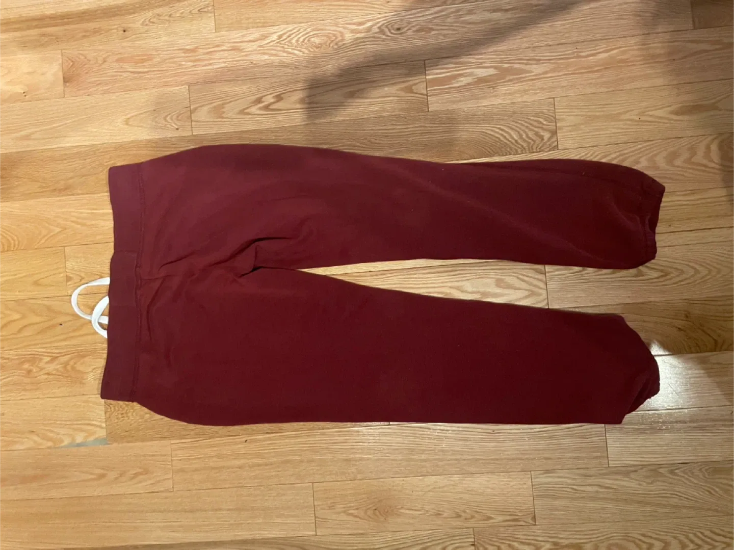 Vintage Hollister Burgundy Sweatpants - Size Small image indicator(4)