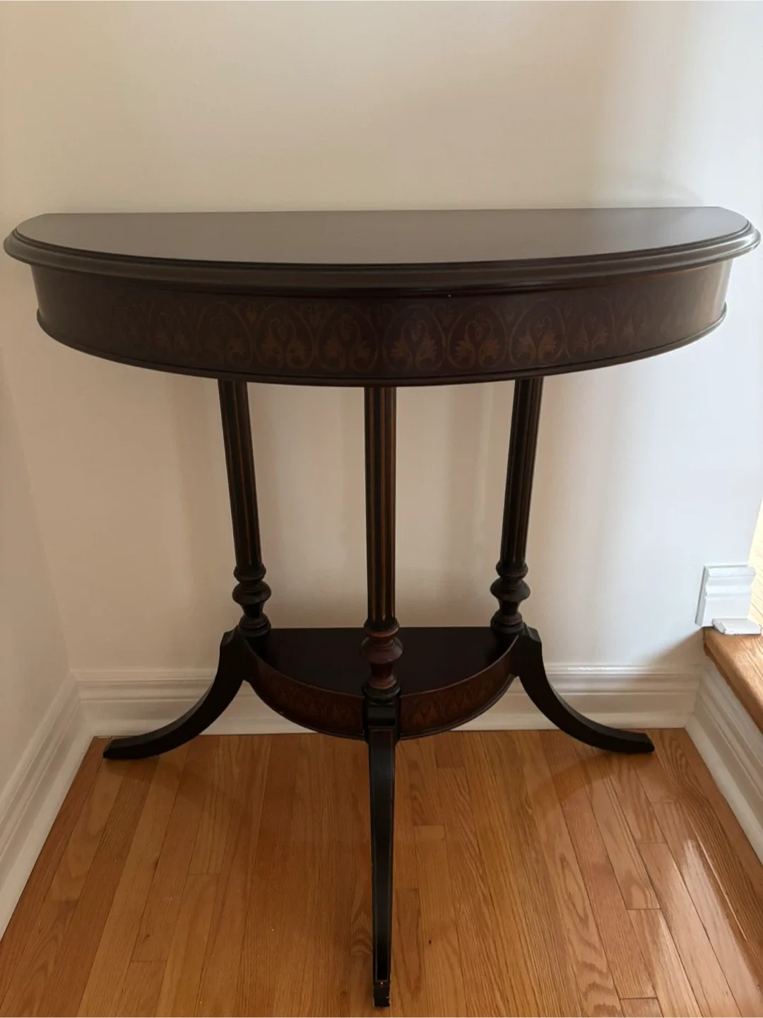 HALF MOON CONSOLE TABLE NO DRAWER thumbnail
