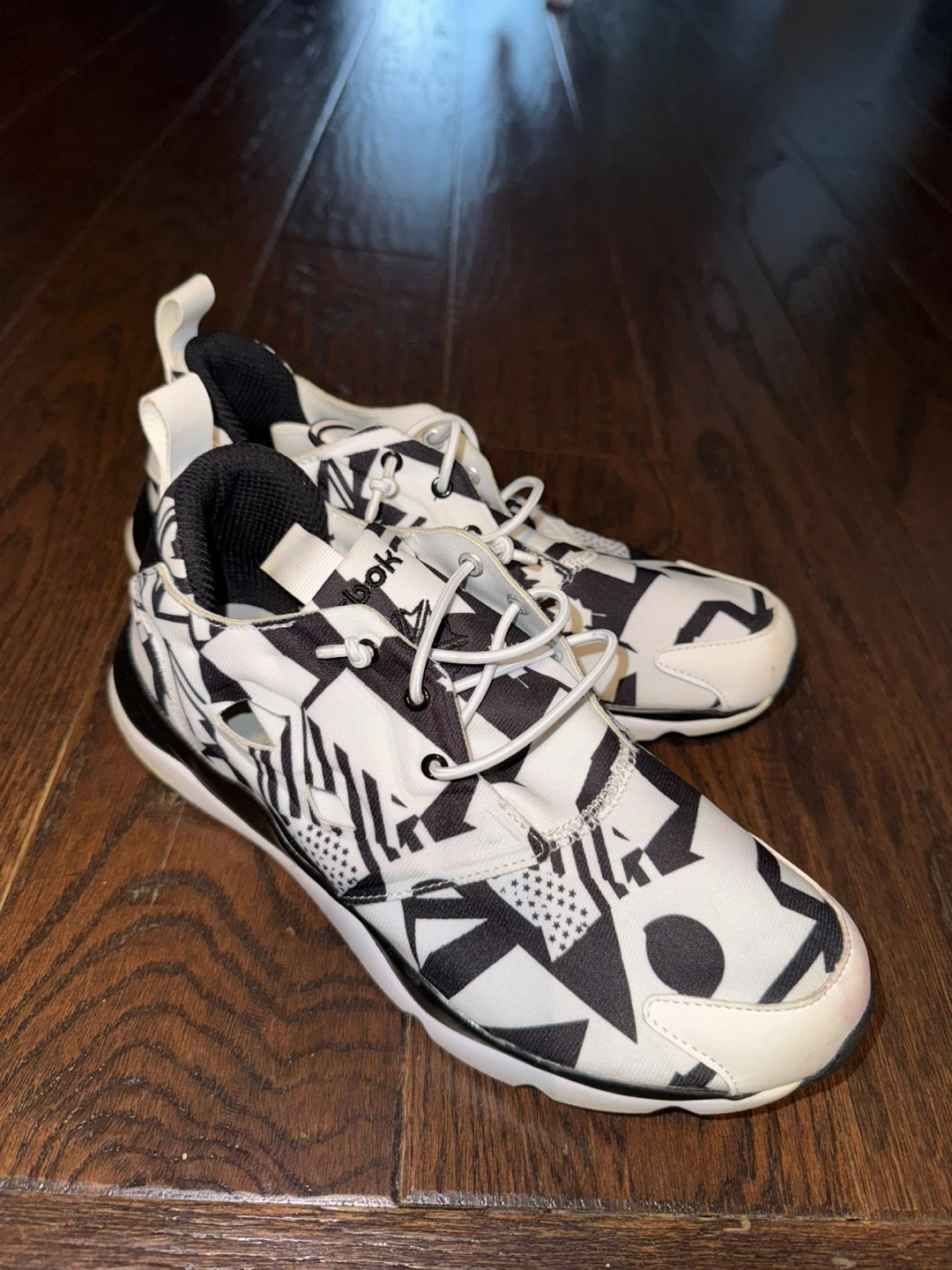 Reebok Print Black & White Sneakers