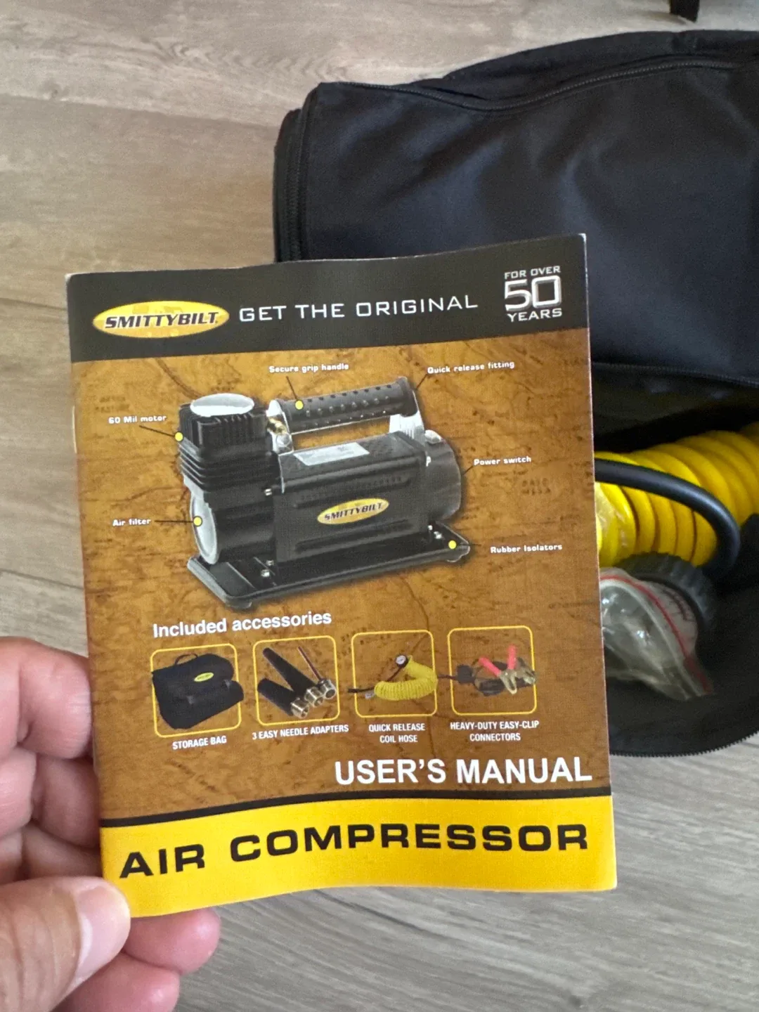 Smittybilt Air Compressor in Carry Bag image indicator(6)