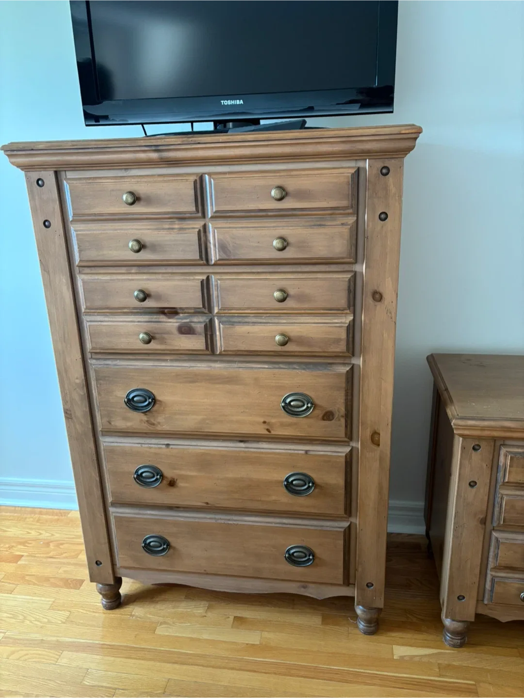 Wood Dresser & Nightstand Set image indicator(3)