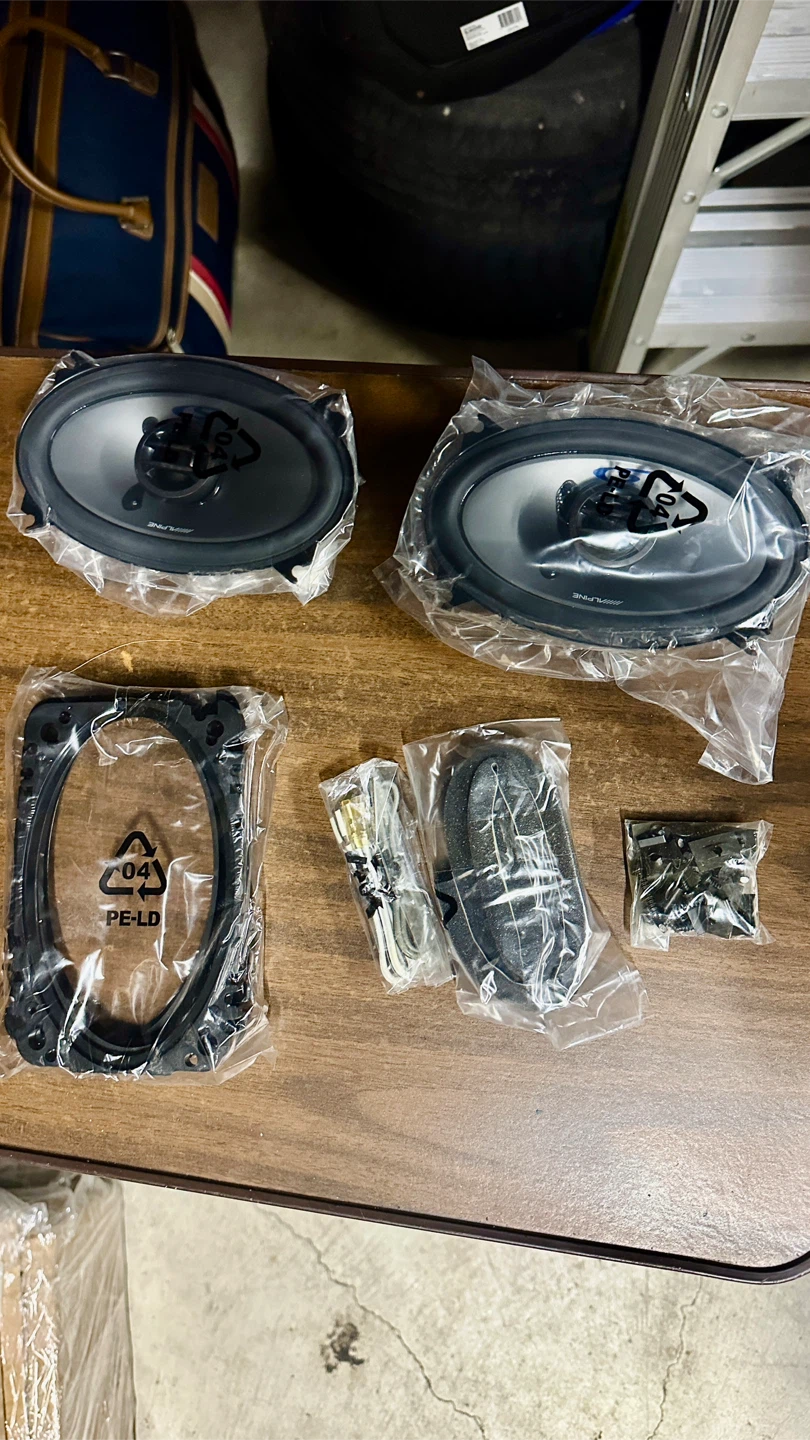 New Alpine SPS-406 Coaxial 2-Way Speaker System