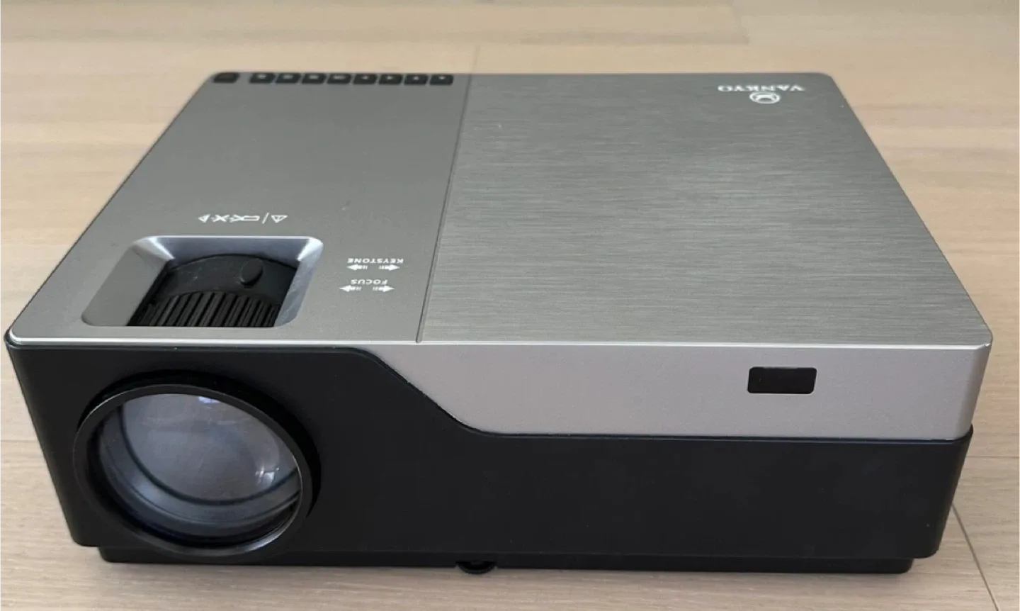 Vankyo beam projector