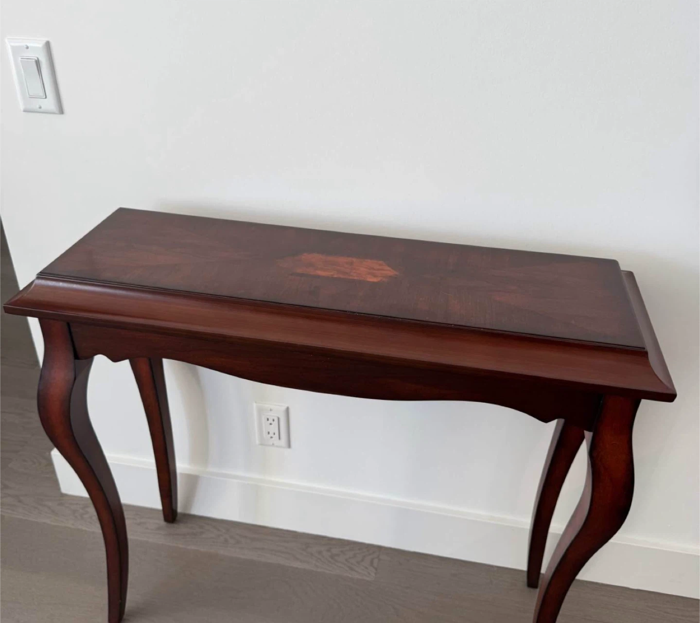 Dark Wood Bombay Accent Table