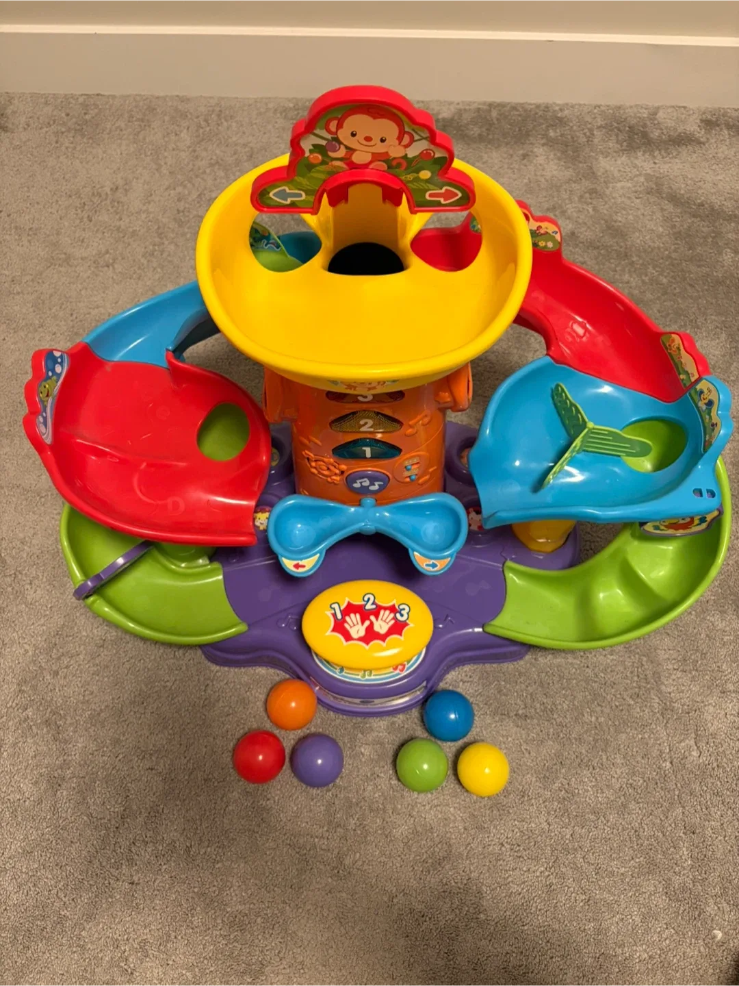 VTech Pop & Surprise Ball Center image indicator(3)