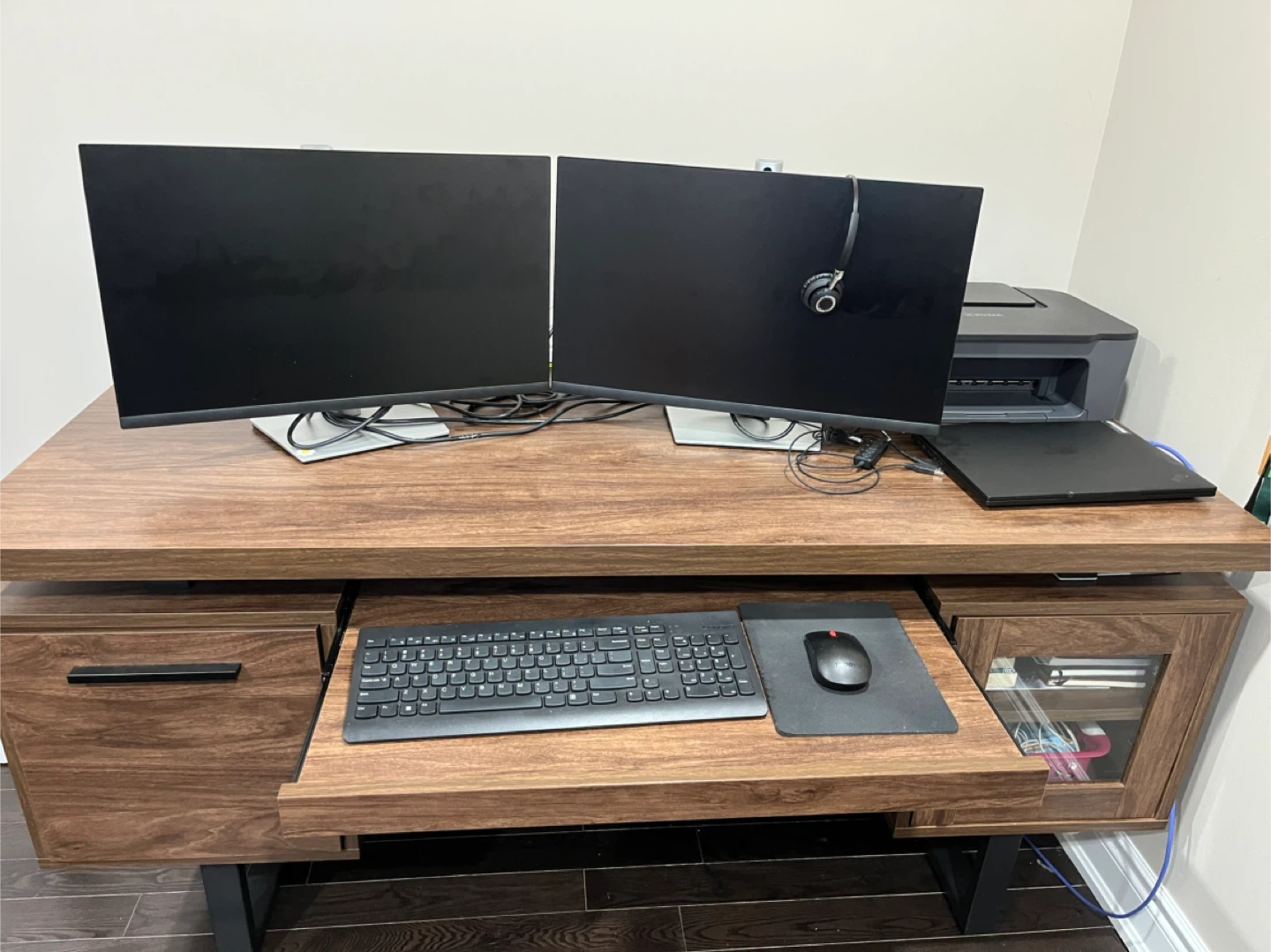 Office computer desk - photo 2