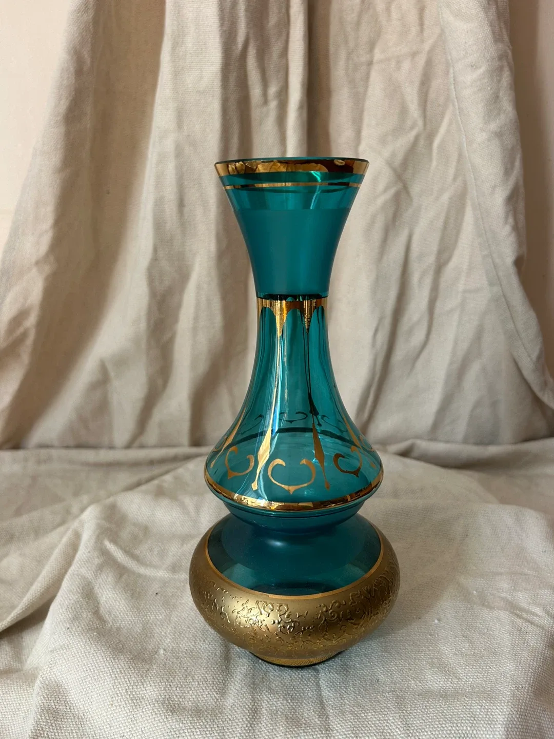 Blue and Gold Decorative Glass Vase image indicator(3)