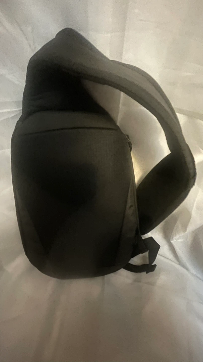 Brand new Patagonia sling bag for only $69 - photo 5